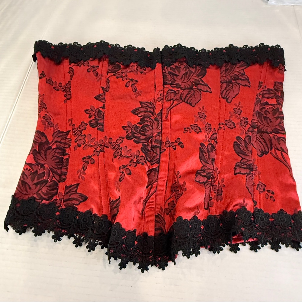 🖤 Shirley of Hollywood Red Black Brocade Corset ❤️ Size 38 Lace-Up Back Gothic - Picture 16 of 16